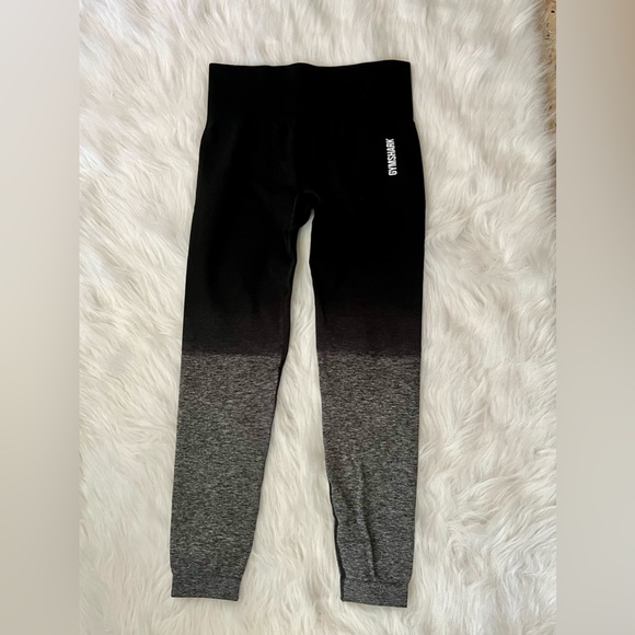 GYMSHARK legging size Medium - Picture 1 of 3